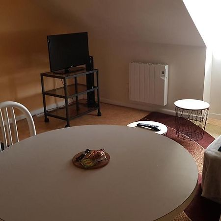Hebergement-Luxeuil-Les-Bains Exteriör bild