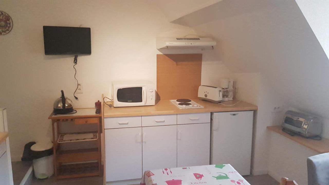 Hebergement-Luxeuil-Les-Bains Exteriör bild
